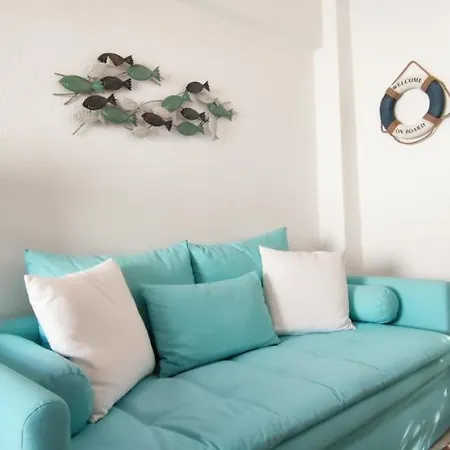 Artist Apartment *