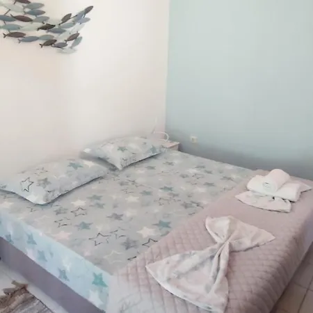 Apartment Artist Siviri